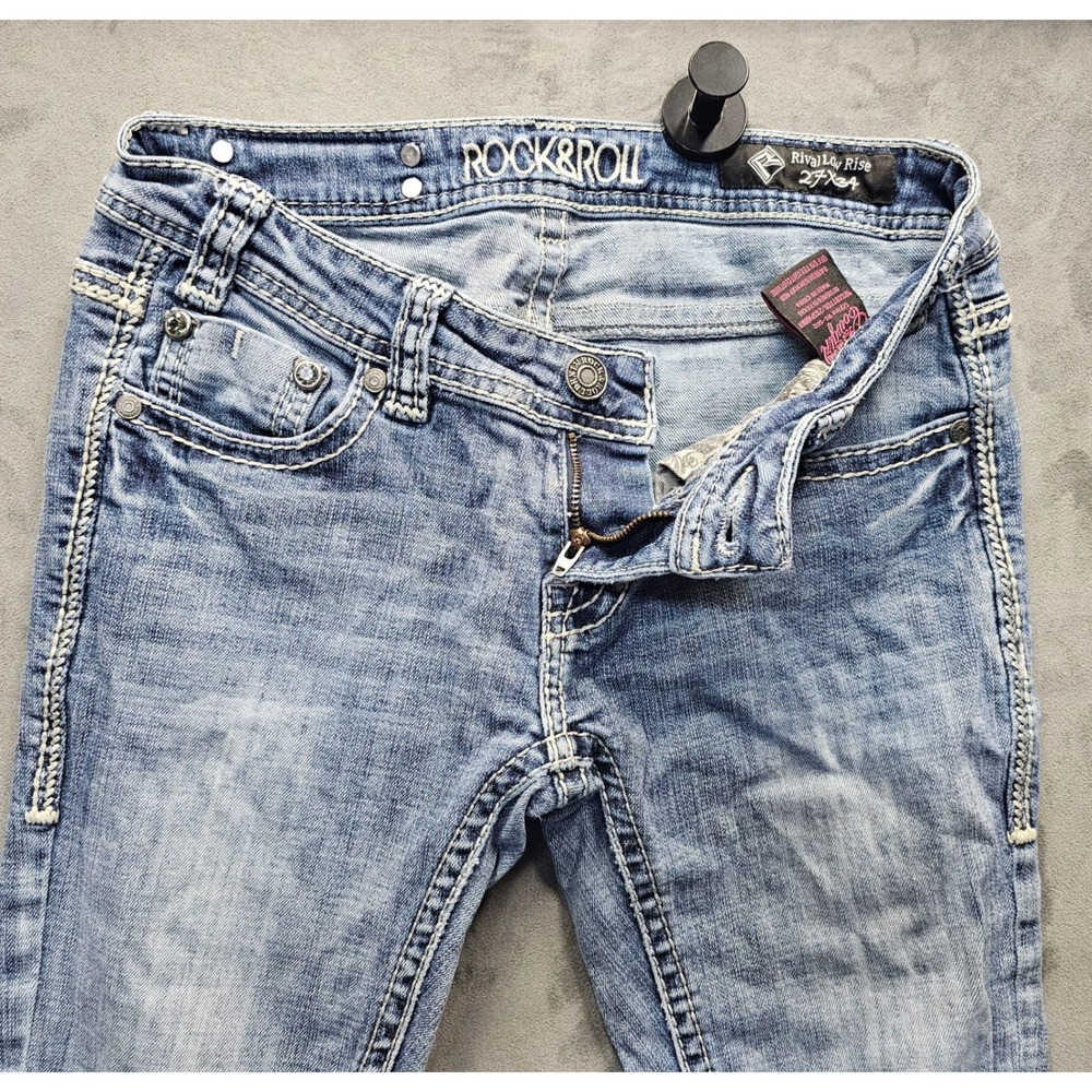 Rock & Roll Cowgirl Rival Low Rise Bootcut Medium Wash Blue 27x34 (28x32) WG5612